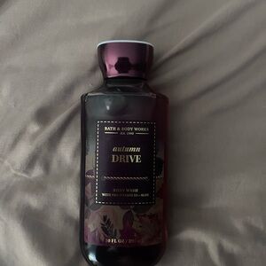Bath & Body Works Autumn Drive Body Wash - Deep Purple